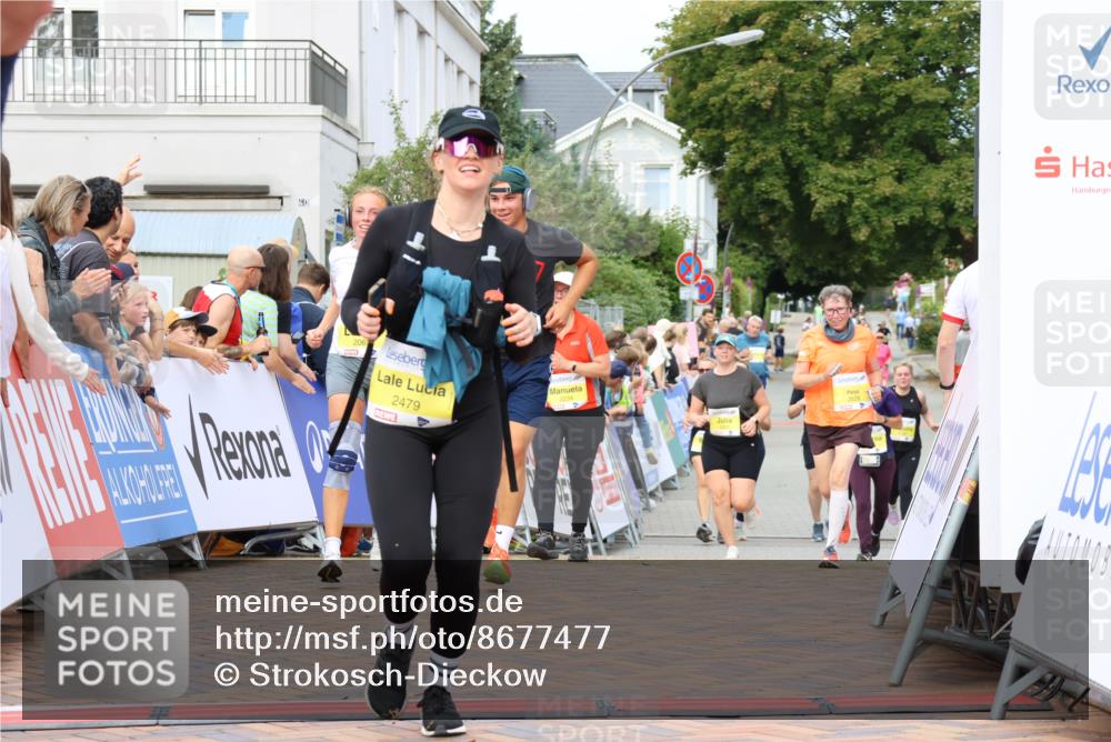 31.08.2025 - 21. Blankeneser Heldenlauf Strokosch-Dieckow http://msf.ph/oto/8677477 31.08.2025 10:32:48 Ziel 2681, 2680, 2404, 2405, 2323, 2065, 2621, 2628, 2479, 2234 meine-sportfotos.de