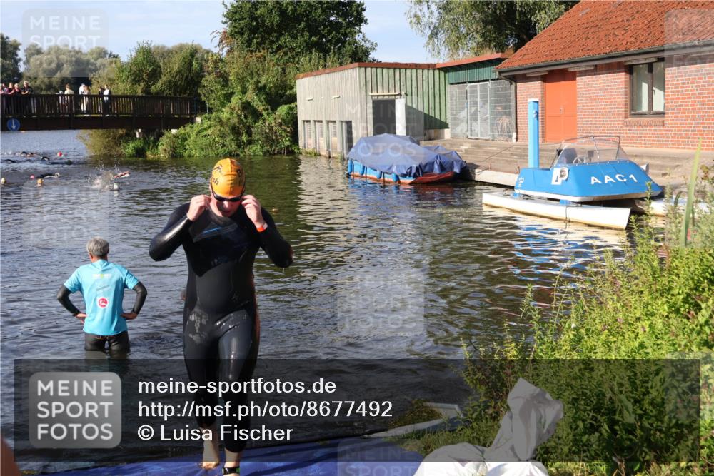 31.08.2025 - Elbe Triathlon Hamburg Luisa Fischer http://msf.ph/oto/8677492 31.08.2025 09:17:24 Schwimmen 609 meine-sportfotos.de
