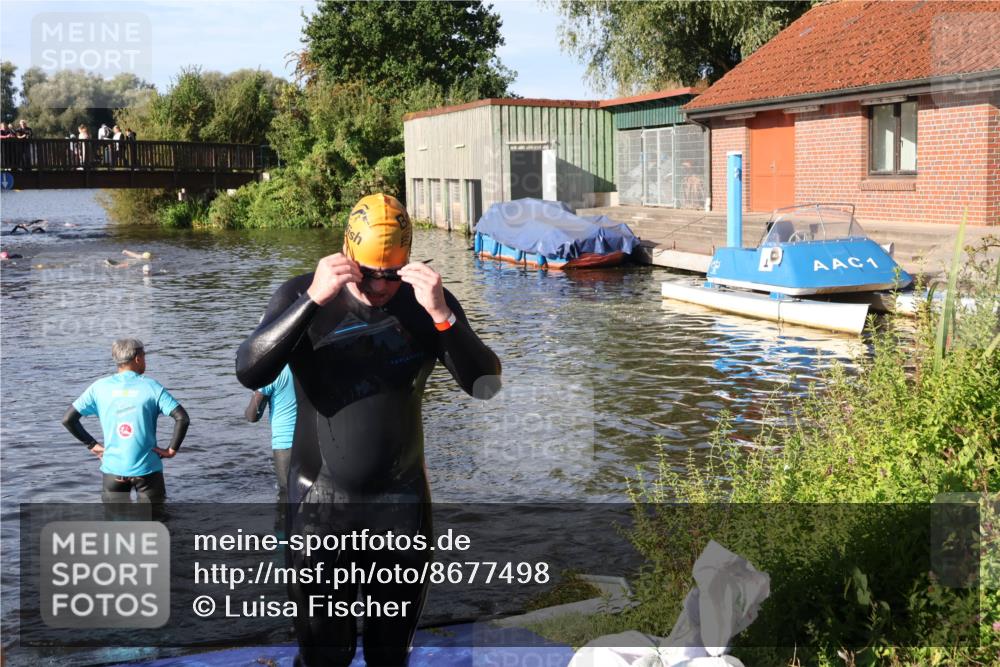 31.08.2025 - Elbe Triathlon Hamburg Luisa Fischer http://msf.ph/oto/8677498 31.08.2025 09:17:25 Schwimmen 609 meine-sportfotos.de