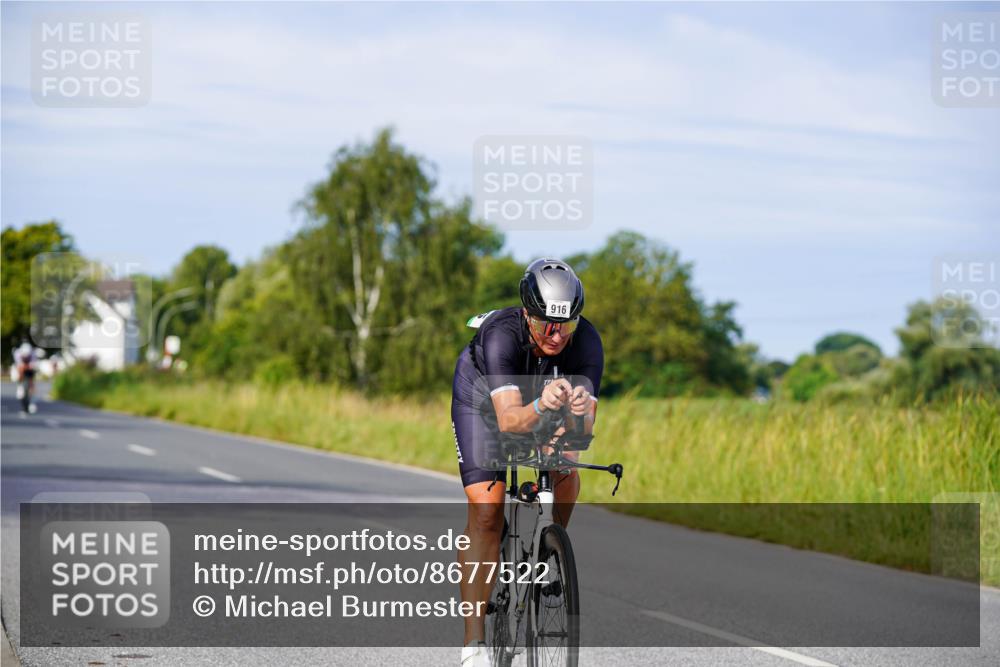 31.08.2025 - Elbe Triathlon Hamburg Michael Burmester http://msf.ph/oto/8677522 31.08.2025 10:29:45 Radfahren 775, 894, 916, 1017 meine-sportfotos.de