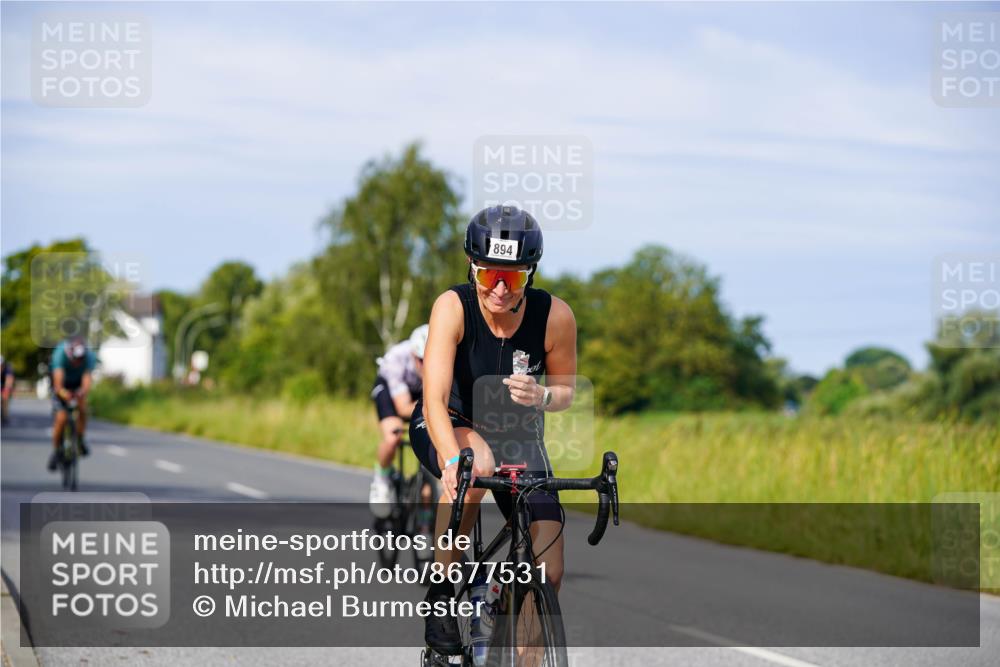 31.08.2025 - Elbe Triathlon Hamburg Michael Burmester http://msf.ph/oto/8677531 31.08.2025 10:29:50 Radfahren 775, 888, 894, 1017, 1155 meine-sportfotos.de