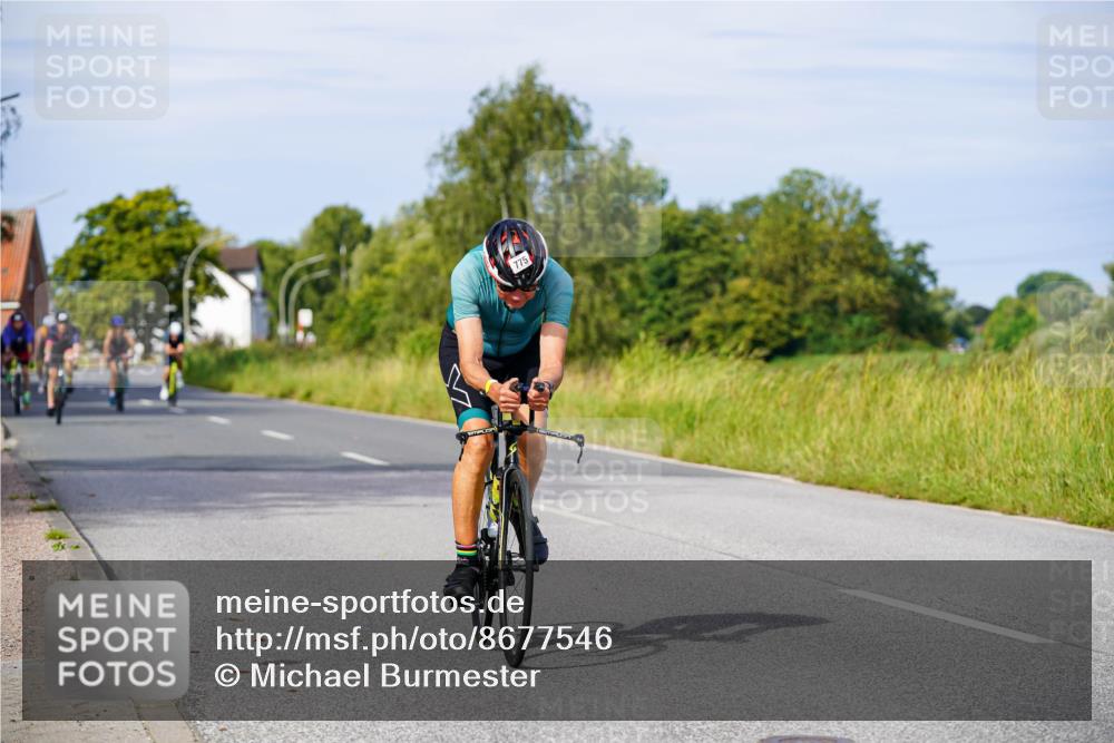 31.08.2025 - Elbe Triathlon Hamburg Michael Burmester http://msf.ph/oto/8677546 31.08.2025 10:29:52 Radfahren 606, 775, 870, 888, 894, 1017, 1155 meine-sportfotos.de