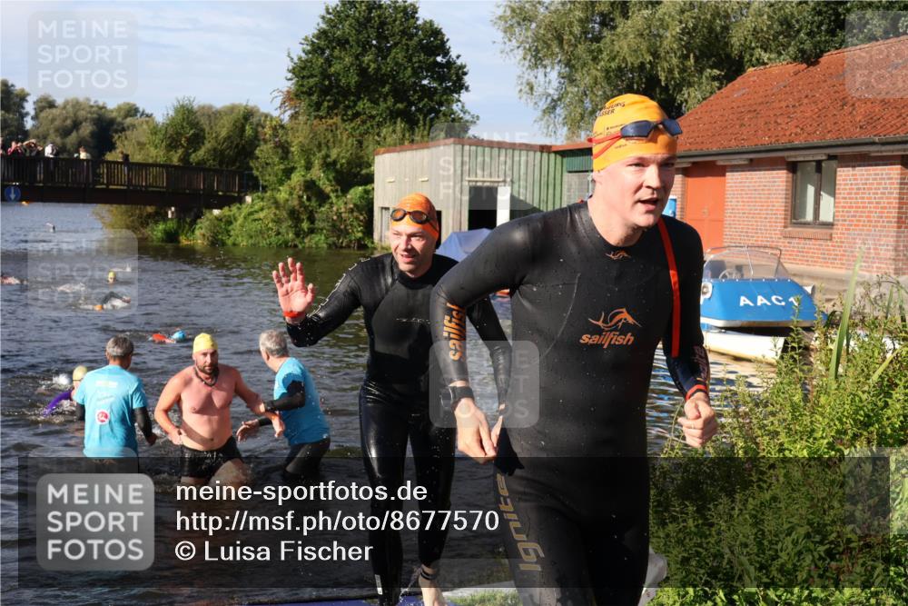 31.08.2025 - Elbe Triathlon Hamburg Luisa Fischer http://msf.ph/oto/8677570 31.08.2025 09:18:10 Schwimmen 413, 577, 617, 654, 723, 770 meine-sportfotos.de