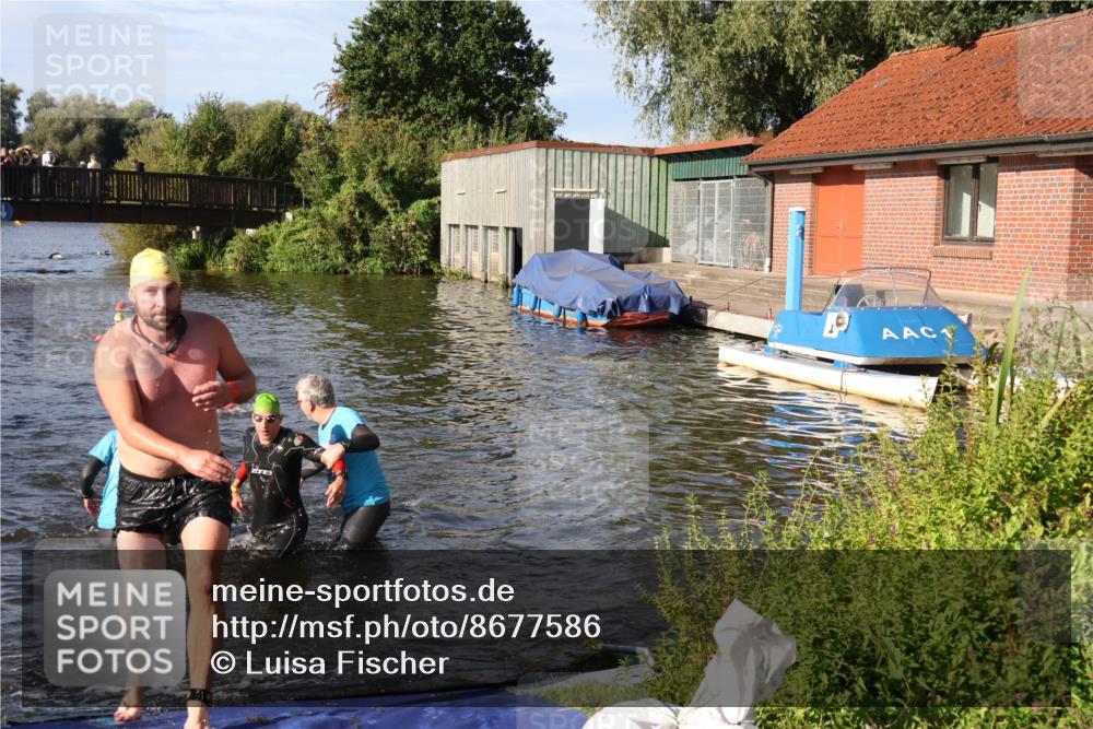 31.08.2025 - Elbe Triathlon Hamburg Luisa Fischer http://msf.ph/oto/8677586 31.08.2025 09:18:13 Schwimmen 413, 577, 617, 654, 723, 770 meine-sportfotos.de