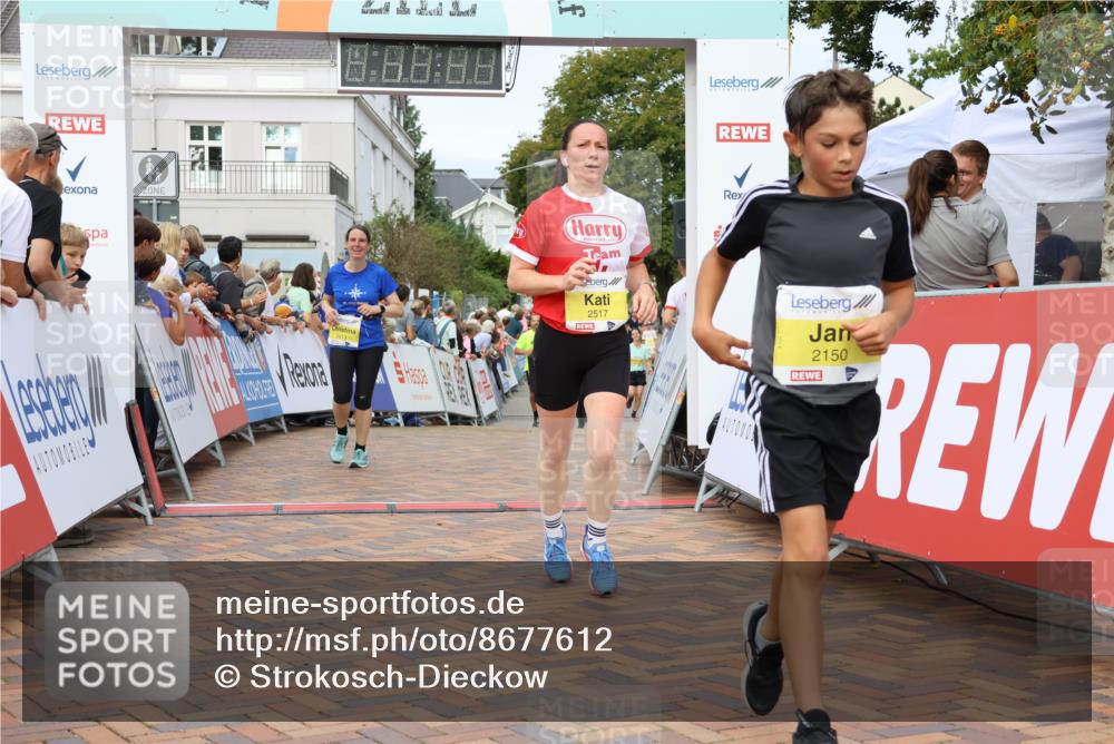 31.08.2025 - 21. Blankeneser Heldenlauf Strokosch-Dieckow http://msf.ph/oto/8677612 31.08.2025 10:27:12 Ziel 1101, 2111, 2150, 2236, 2205, 2521, 2517, 2413 meine-sportfotos.de