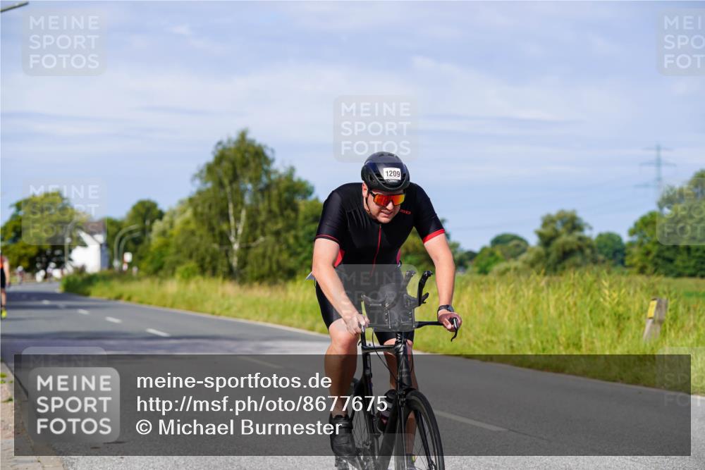 31.08.2025 - Elbe Triathlon Hamburg Michael Burmester http://msf.ph/oto/8677675 31.08.2025 10:30:29 Radfahren 1068, 1140, 1209, 1227 meine-sportfotos.de