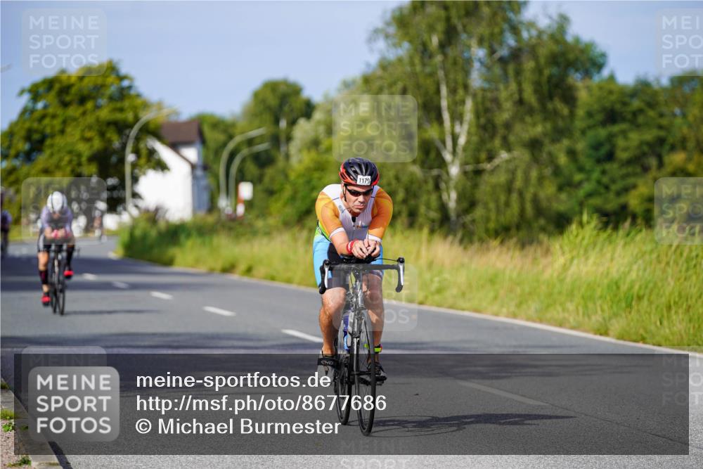 31.08.2025 - Elbe Triathlon Hamburg Michael Burmester http://msf.ph/oto/8677686 31.08.2025 10:30:36 Radfahren 774, 1068 meine-sportfotos.de