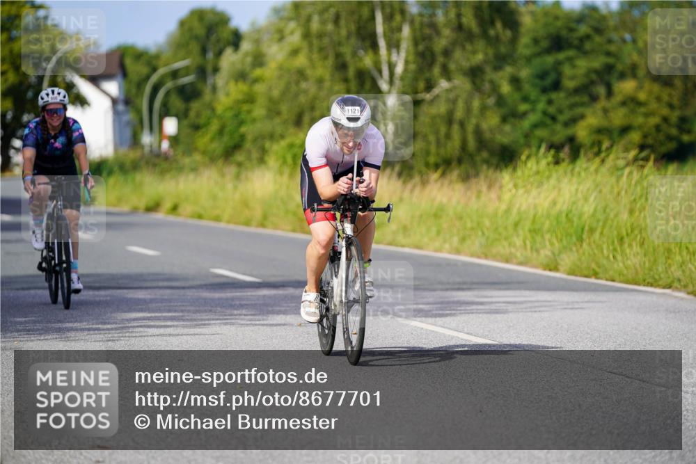 31.08.2025 - Elbe Triathlon Hamburg Michael Burmester http://msf.ph/oto/8677701 31.08.2025 10:30:44 Radfahren 593, 800, 835, 1121 meine-sportfotos.de