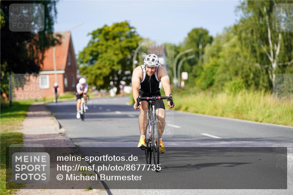 31.08.2025 - Elbe Triathlon Hamburg Michael Burmester http://msf.ph/oto/8677735 31.08.2025 10:30:53 Radfahren 593, 864, 956, 1164 meine-sportfotos.de