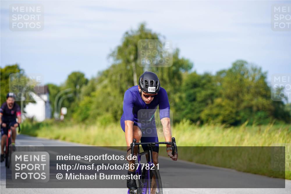 31.08.2025 - Elbe Triathlon Hamburg Michael Burmester http://msf.ph/oto/8677821 31.08.2025 10:31:30 Radfahren 1079, 1128, 1193, 1246 meine-sportfotos.de