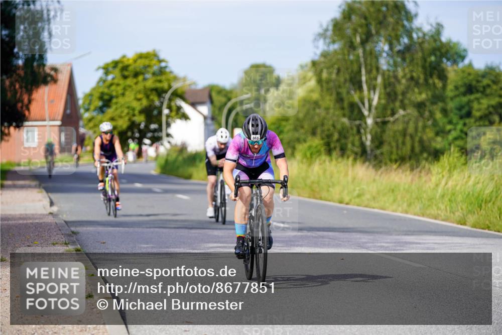 31.08.2025 - Elbe Triathlon Hamburg Michael Burmester http://msf.ph/oto/8677851 31.08.2025 10:31:47 Radfahren 868, 906, 1014, 1143, 1224 meine-sportfotos.de