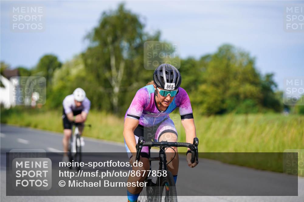 31.08.2025 - Elbe Triathlon Hamburg Michael Burmester http://msf.ph/oto/8677858 31.08.2025 10:31:48 Radfahren 868, 906, 1014, 1224 meine-sportfotos.de