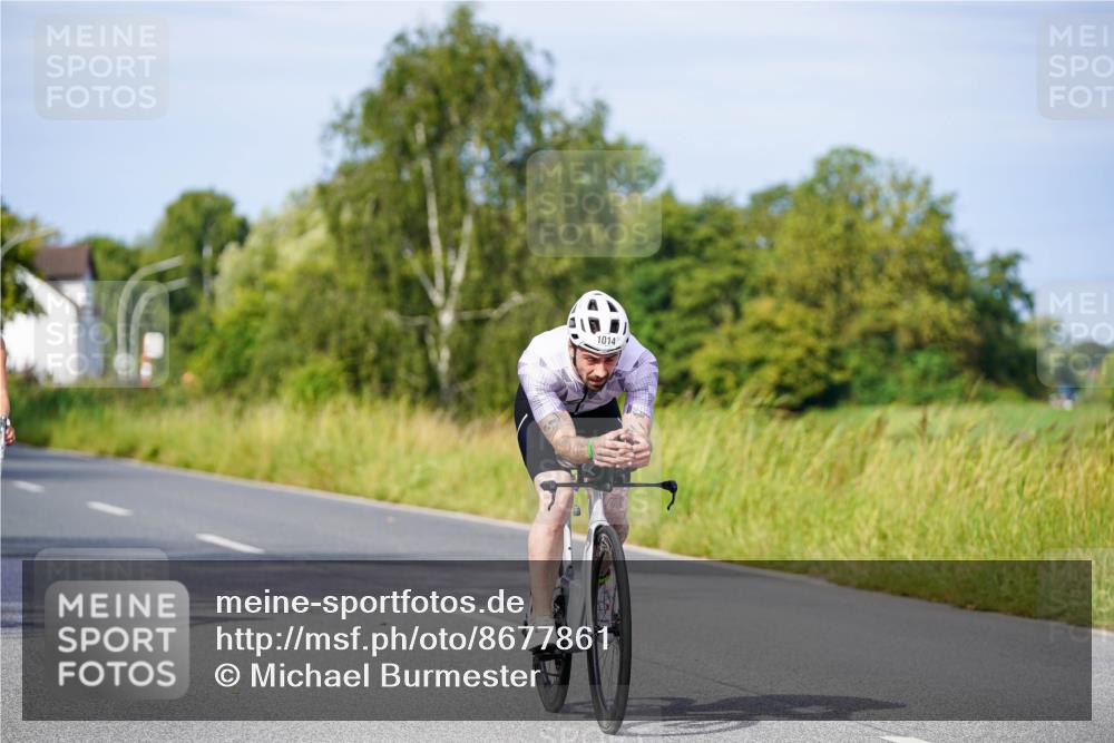 31.08.2025 - Elbe Triathlon Hamburg Michael Burmester http://msf.ph/oto/8677861 31.08.2025 10:31:48 Radfahren 868, 906, 1014, 1224 meine-sportfotos.de