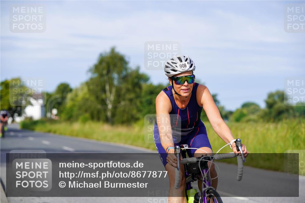 31.08.2025 - Elbe Triathlon Hamburg Michael Burmester http://msf.ph/oto/8677877 31.08.2025 10:31:50 Radfahren 868, 886, 906, 1014, 1224 meine-sportfotos.de