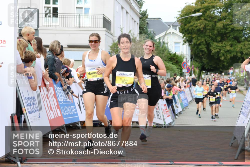 31.08.2025 - 21. Blankeneser Heldenlauf Strokosch-Dieckow http://msf.ph/oto/8677884 31.08.2025 10:32:26 Ziel 2490, 2644, 2131, 2182, 2627, 2721 meine-sportfotos.de