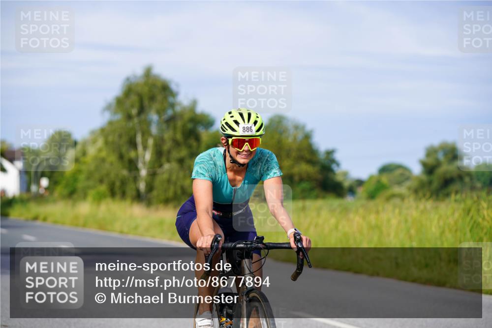 31.08.2025 - Elbe Triathlon Hamburg Michael Burmester http://msf.ph/oto/8677894 31.08.2025 10:31:56 Radfahren 886, 912, 1224 meine-sportfotos.de