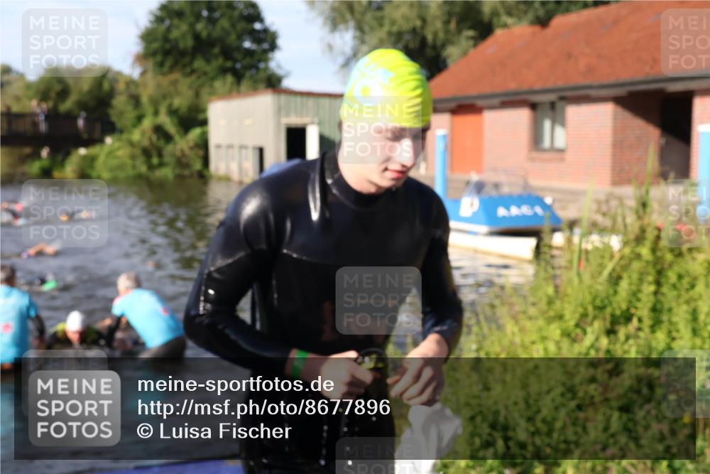 31.08.2025 - Elbe Triathlon Hamburg Luisa Fischer http://msf.ph/oto/8677896 31.08.2025 09:20:51 Schwimmen 404, 607, 664, 712 meine-sportfotos.de