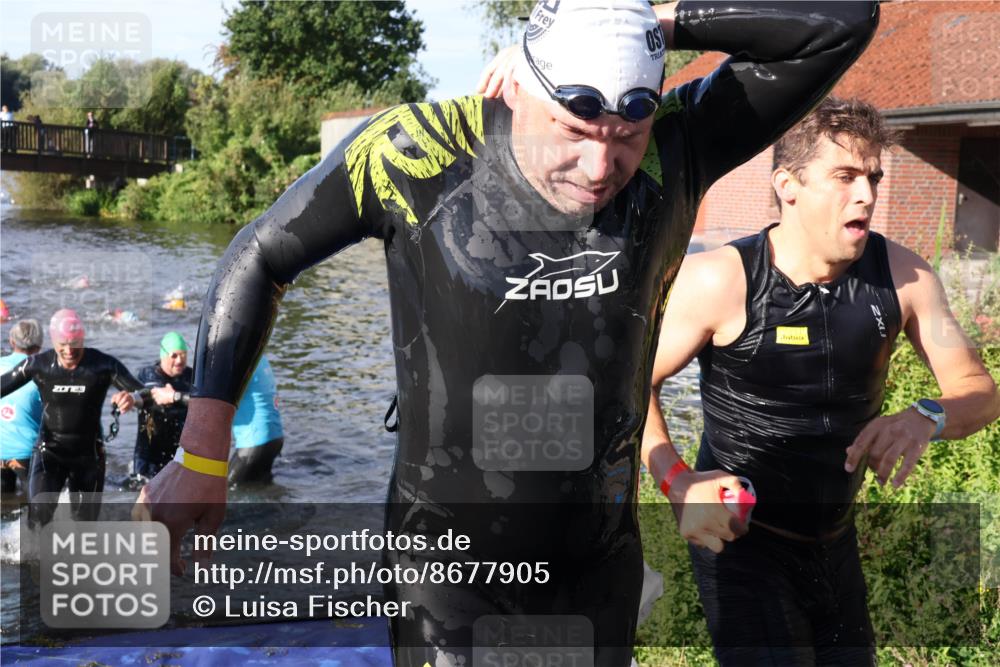 31.08.2025 - Elbe Triathlon Hamburg Luisa Fischer http://msf.ph/oto/8677905 31.08.2025 09:20:59 Schwimmen 607, 635, 664, 708, 712 meine-sportfotos.de