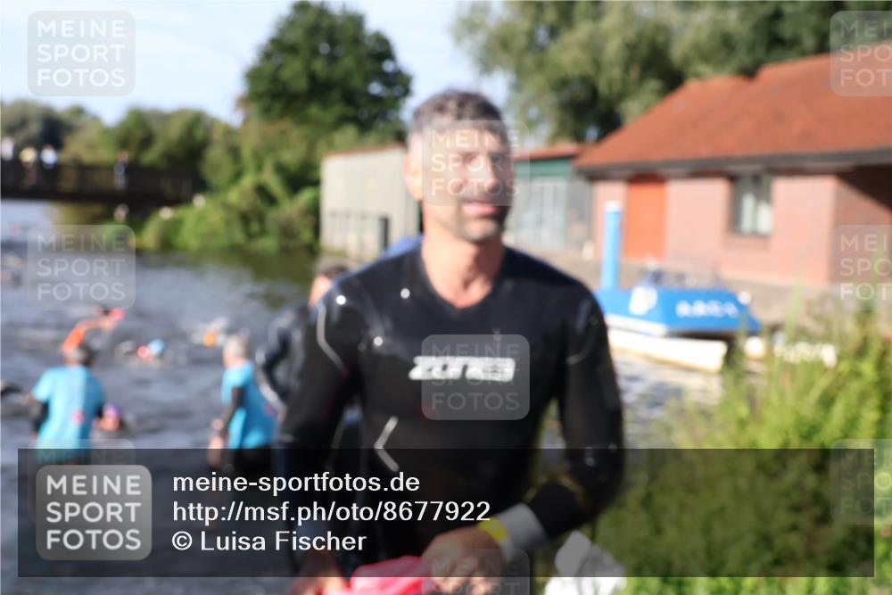 31.08.2025 - Elbe Triathlon Hamburg Luisa Fischer http://msf.ph/oto/8677922 31.08.2025 09:21:02 Schwimmen 607, 635, 664, 708, 712, 759 meine-sportfotos.de
