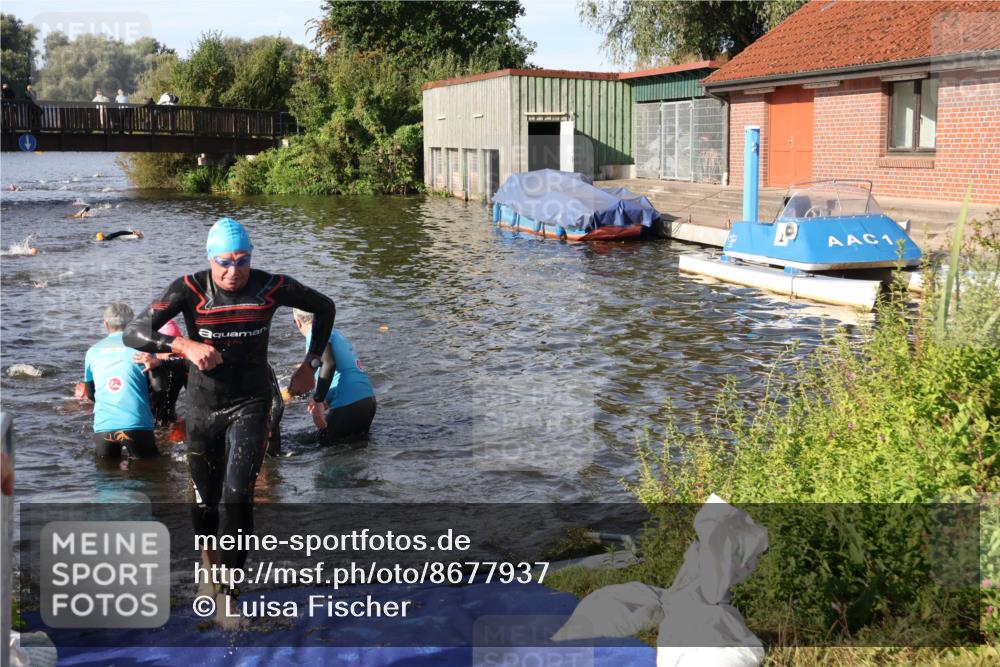 31.08.2025 - Elbe Triathlon Hamburg Luisa Fischer http://msf.ph/oto/8677937 31.08.2025 09:21:12 Schwimmen 635, 682, 693, 717, 726, 759 meine-sportfotos.de