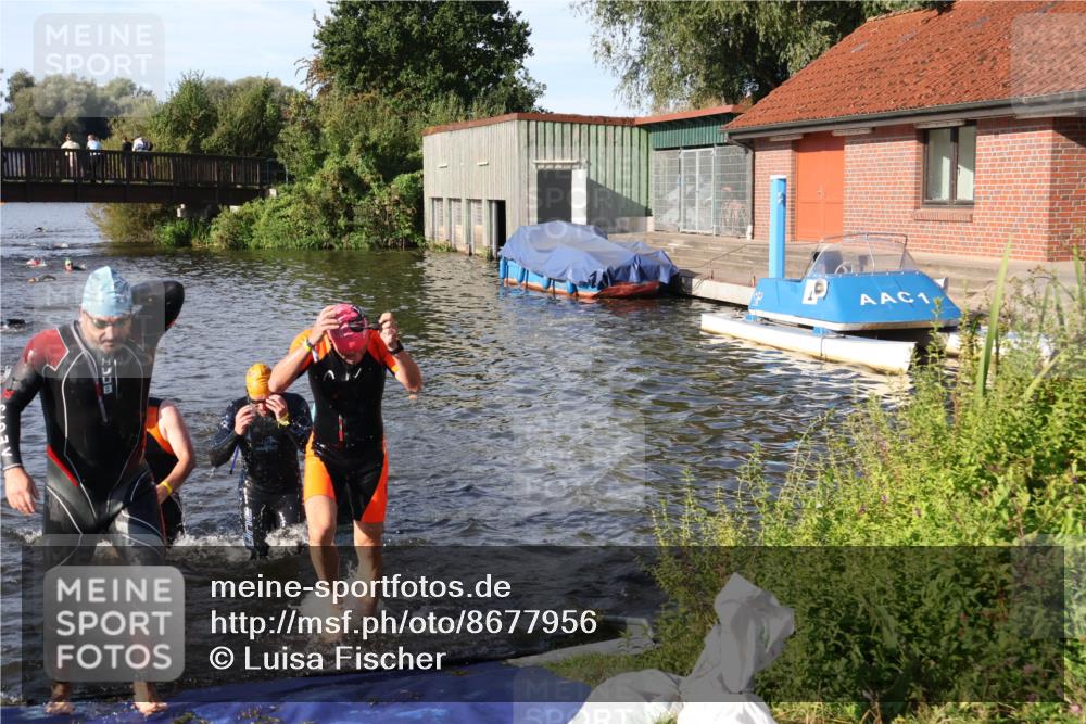 31.08.2025 - Elbe Triathlon Hamburg Luisa Fischer http://msf.ph/oto/8677956 31.08.2025 09:21:16 Schwimmen 682, 693, 717, 726, 742, 759 meine-sportfotos.de