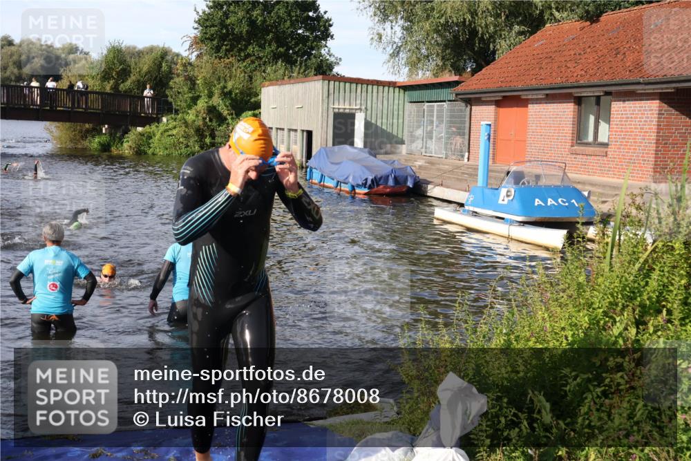 31.08.2025 - Elbe Triathlon Hamburg Luisa Fischer http://msf.ph/oto/8678008 31.08.2025 09:21:45 Schwimmen 494, 754 meine-sportfotos.de