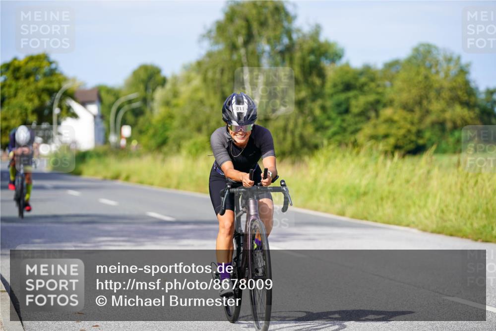 31.08.2025 - Elbe Triathlon Hamburg Michael Burmester http://msf.ph/oto/8678009 31.08.2025 10:32:31 Radfahren 732, 811, 932, 1168, 1185, 1208, 1226, 1240 meine-sportfotos.de