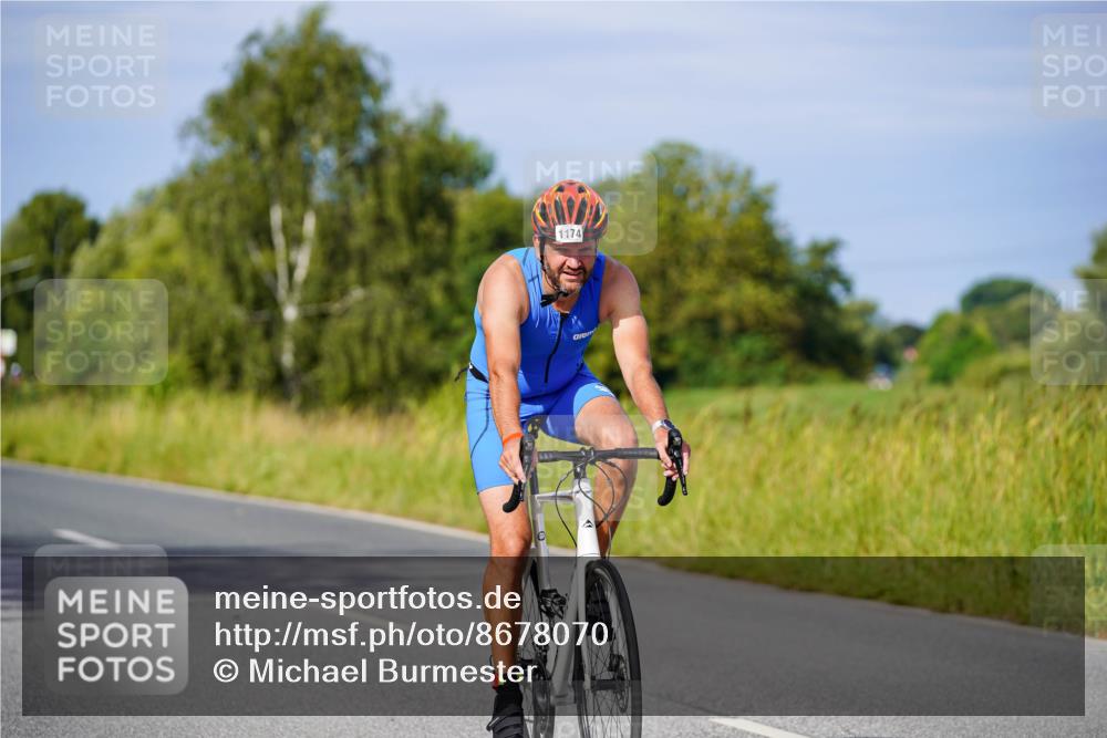 31.08.2025 - Elbe Triathlon Hamburg Michael Burmester http://msf.ph/oto/8678070 31.08.2025 10:32:41 Radfahren 786, 896, 1174, 1226, 1240 meine-sportfotos.de