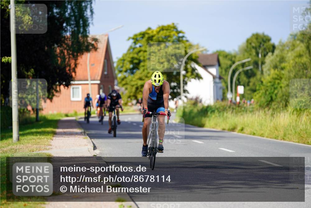 31.08.2025 - Elbe Triathlon Hamburg Michael Burmester http://msf.ph/oto/8678114 31.08.2025 10:32:59 Radfahren 1147, 1234 meine-sportfotos.de