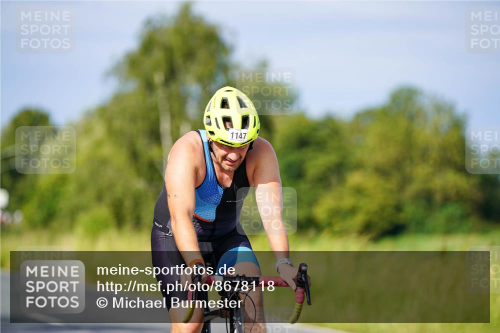 31.08.2025 - Elbe Triathlon Hamburg Michael Burmester http://msf.ph/oto/8678118 31.08.2025 10:33:01 Radfahren 1116, 1147, 1234 meine-sportfotos.de