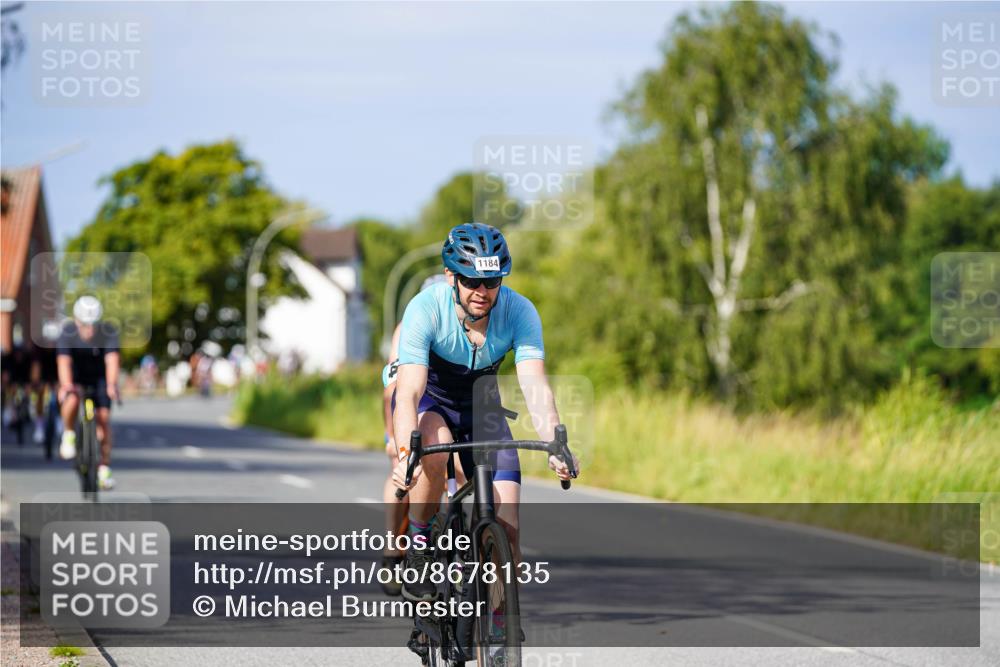 31.08.2025 - Elbe Triathlon Hamburg Michael Burmester http://msf.ph/oto/8678135 31.08.2025 10:33:09 Radfahren 1112, 1116, 1139, 1169, 1170, 1184, 1243 meine-sportfotos.de