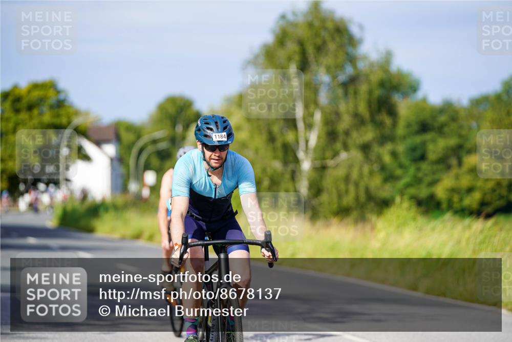 31.08.2025 - Elbe Triathlon Hamburg Michael Burmester http://msf.ph/oto/8678137 31.08.2025 10:33:09 Radfahren 1112, 1116, 1139, 1169, 1170, 1184, 1243 meine-sportfotos.de
