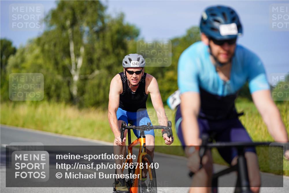 31.08.2025 - Elbe Triathlon Hamburg Michael Burmester http://msf.ph/oto/8678140 31.08.2025 10:33:10 Radfahren 1112, 1116, 1139, 1169, 1170, 1184, 1243 meine-sportfotos.de
