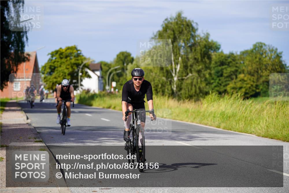 31.08.2025 - Elbe Triathlon Hamburg Michael Burmester http://msf.ph/oto/8678156 31.08.2025 10:33:15 Radfahren 1112, 1139, 1157, 1169, 1170, 1191 meine-sportfotos.de