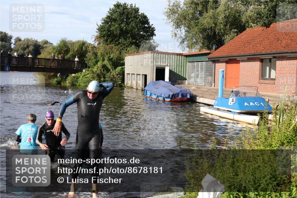 31.08.2025 - Elbe Triathlon Hamburg Luisa Fischer http://msf.ph/oto/8678181 31.08.2025 09:23:08 Schwimmen 739, 744, 768 meine-sportfotos.de
