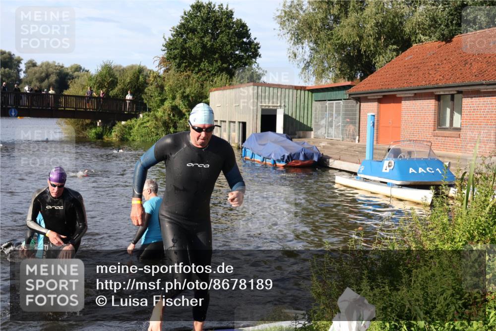 31.08.2025 - Elbe Triathlon Hamburg Luisa Fischer http://msf.ph/oto/8678189 31.08.2025 09:23:09 Schwimmen 739, 744, 768 meine-sportfotos.de