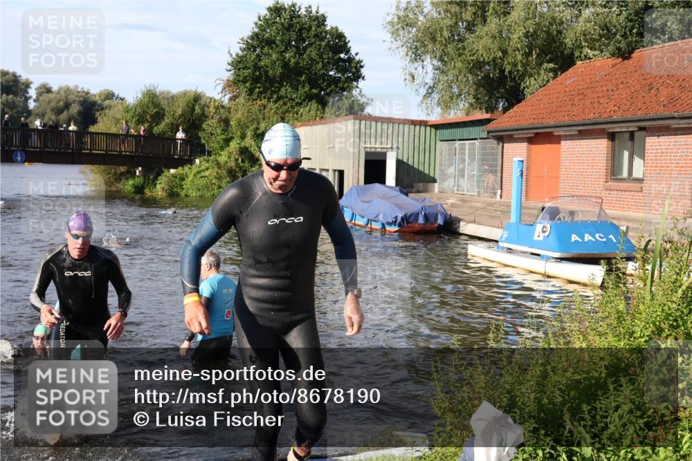 31.08.2025 - Elbe Triathlon Hamburg Luisa Fischer http://msf.ph/oto/8678190 31.08.2025 09:23:09 Schwimmen 739, 744, 768 meine-sportfotos.de