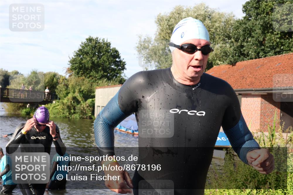 31.08.2025 - Elbe Triathlon Hamburg Luisa Fischer http://msf.ph/oto/8678196 31.08.2025 09:23:11 Schwimmen 739, 744, 768 meine-sportfotos.de
