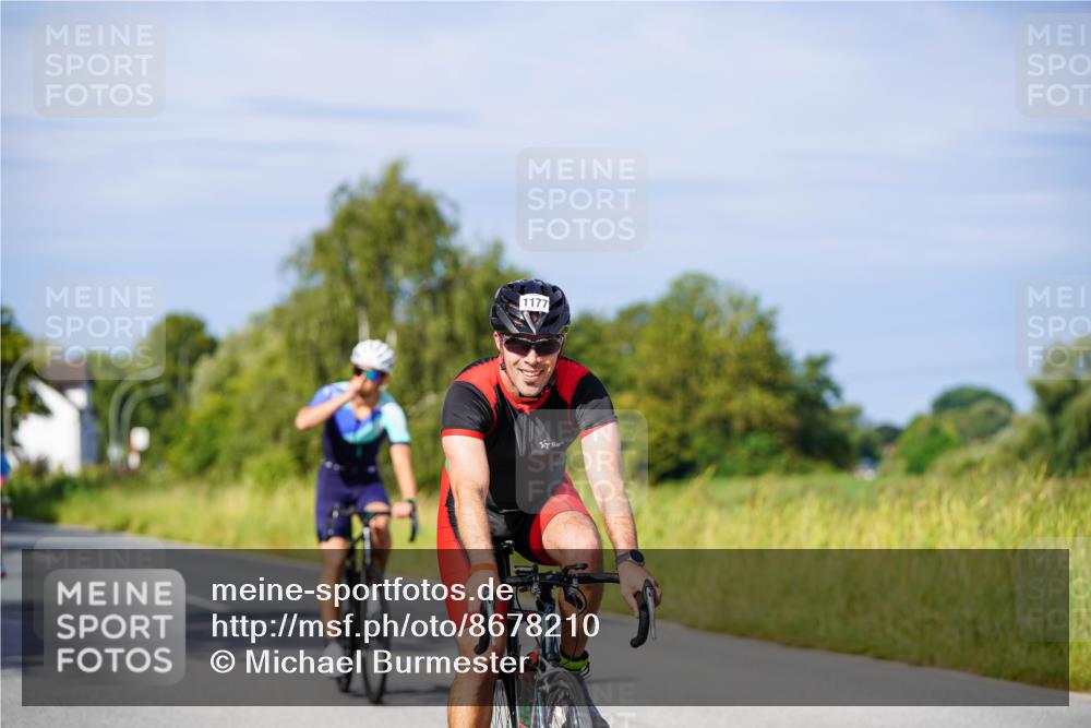 31.08.2025 - Elbe Triathlon Hamburg Michael Burmester http://msf.ph/oto/8678210 31.08.2025 10:33:25 Radfahren 826, 838, 850, 859, 908, 944, 1119, 1177, 1191, 1235, 1241 meine-sportfotos.de