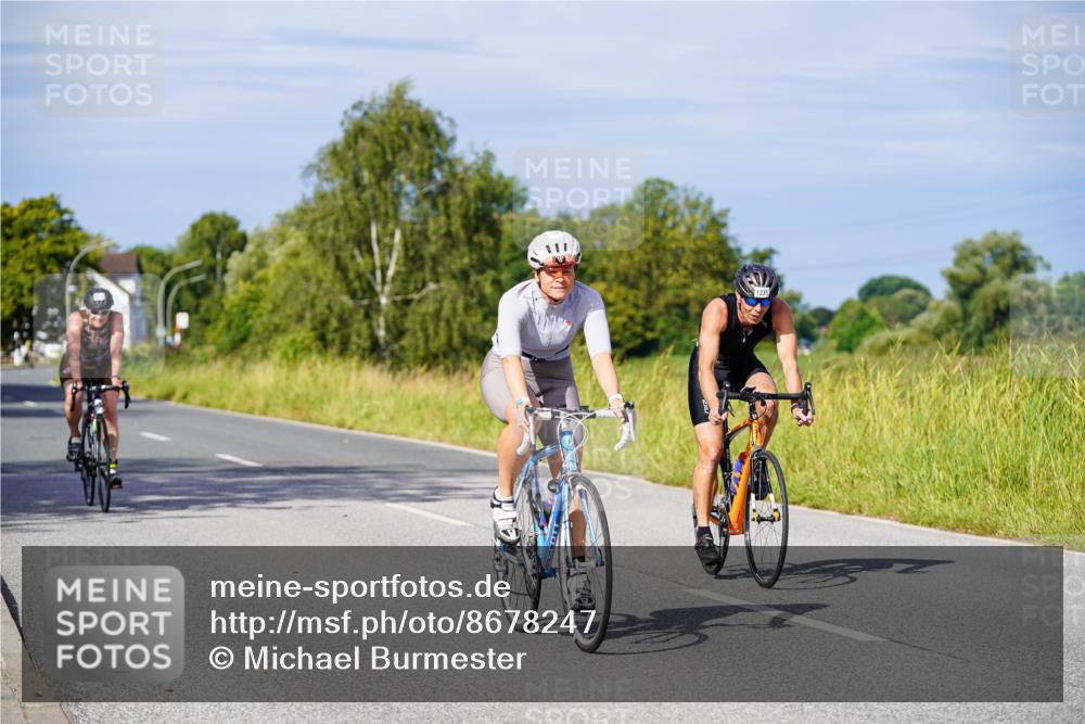 31.08.2025 - Elbe Triathlon Hamburg Michael Burmester http://msf.ph/oto/8678247 31.08.2025 10:33:30 Radfahren 826, 838, 850, 859, 908, 1211, 1235, 1241 meine-sportfotos.de