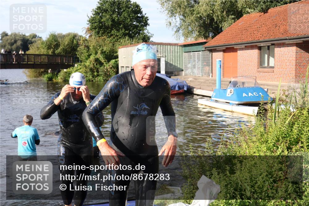 31.08.2025 - Elbe Triathlon Hamburg Luisa Fischer http://msf.ph/oto/8678283 31.08.2025 09:23:58 Schwimmen 701, 703, 775 meine-sportfotos.de