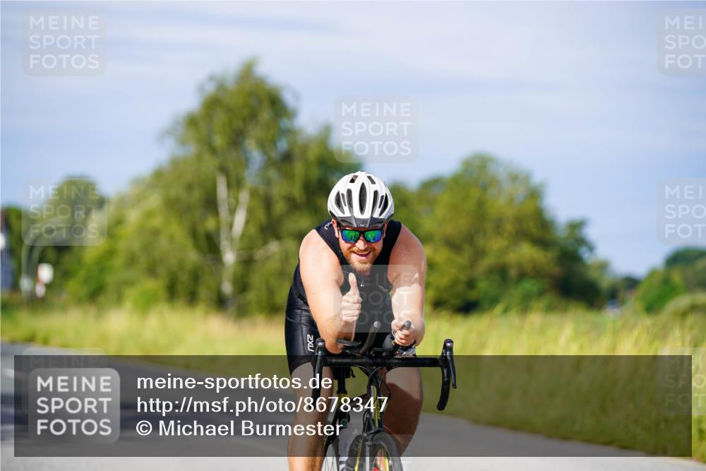 31.08.2025 - Elbe Triathlon Hamburg Michael Burmester http://msf.ph/oto/8678347 31.08.2025 10:34:28 Radfahren 968, 1146, 1176, 1204 meine-sportfotos.de