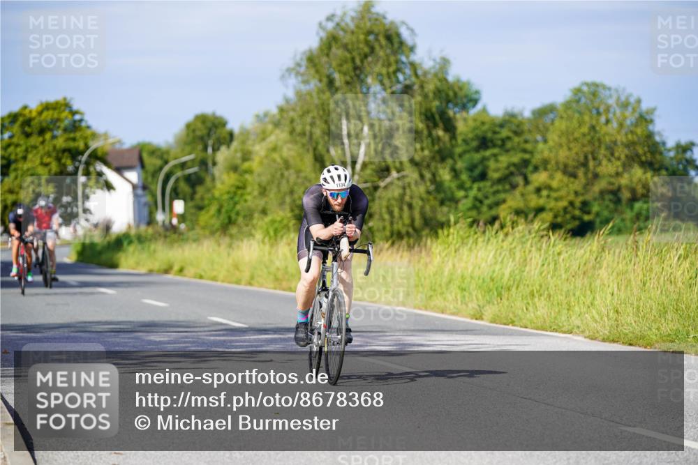 31.08.2025 - Elbe Triathlon Hamburg Michael Burmester http://msf.ph/oto/8678368 31.08.2025 10:34:44 Radfahren 404, 841, 1134, 1231, 1244 meine-sportfotos.de