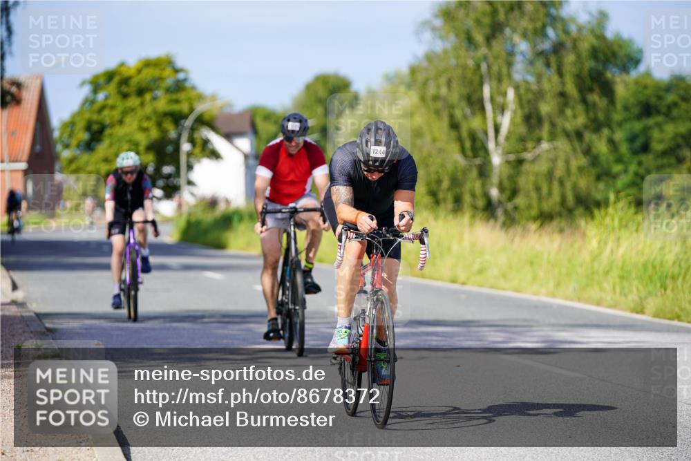 31.08.2025 - Elbe Triathlon Hamburg Michael Burmester http://msf.ph/oto/8678372 31.08.2025 10:34:48 Radfahren 841, 1134, 1231, 1244 meine-sportfotos.de