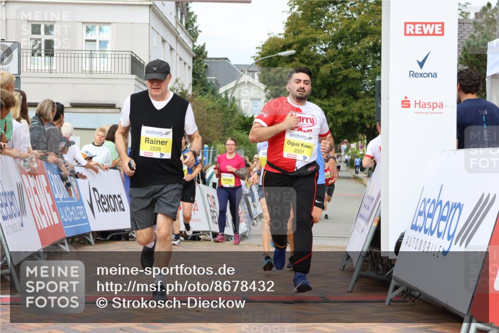 31.08.2025 - 21. Blankeneser Heldenlauf Strokosch-Dieckow http://msf.ph/oto/8678432 31.08.2025 10:31:57 Ziel 2222, 2567, 2077, 2407, 2462, 2734, 2735, 2105, 2278, 2228, 2501 meine-sportfotos.de