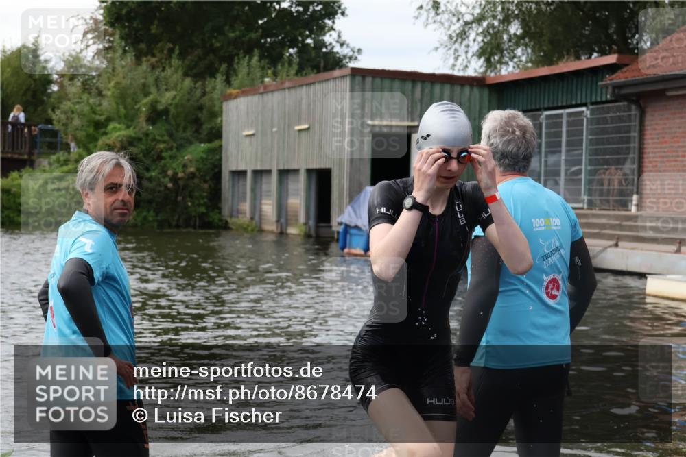 31.08.2025 - Elbe Triathlon Hamburg Luisa Fischer http://msf.ph/oto/8678474 31.08.2025 12:09:06 Schwimmen 1632 meine-sportfotos.de