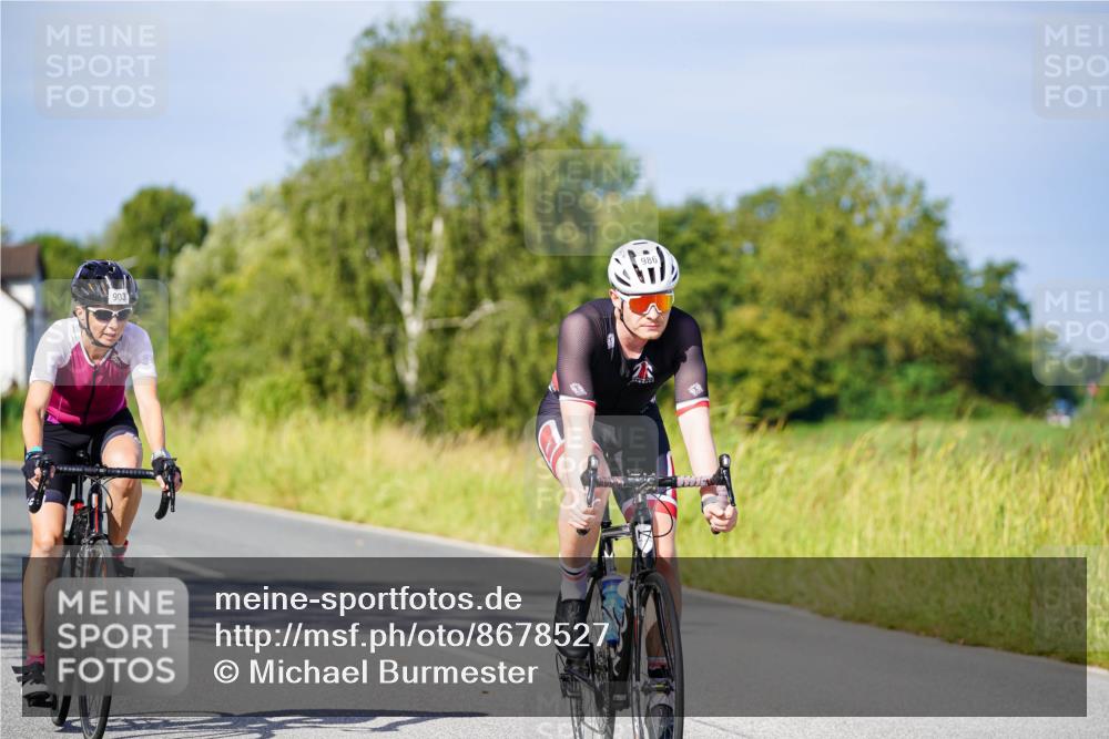 31.08.2025 - Elbe Triathlon Hamburg Michael Burmester http://msf.ph/oto/8678527 31.08.2025 10:35:39 Radfahren 777, 803, 903, 986, 1023, 1101, 1156, 1228 meine-sportfotos.de