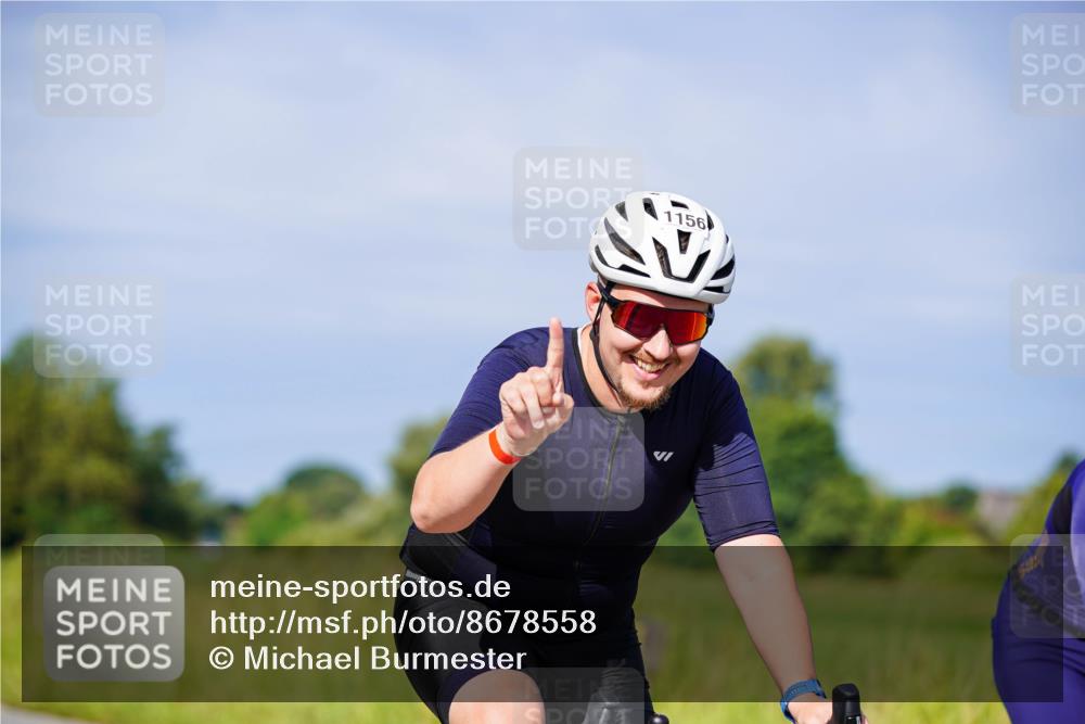31.08.2025 - Elbe Triathlon Hamburg Michael Burmester http://msf.ph/oto/8678558 31.08.2025 10:35:44 Radfahren 803, 1023, 1036, 1064, 1101, 1156, 1186, 1228 meine-sportfotos.de