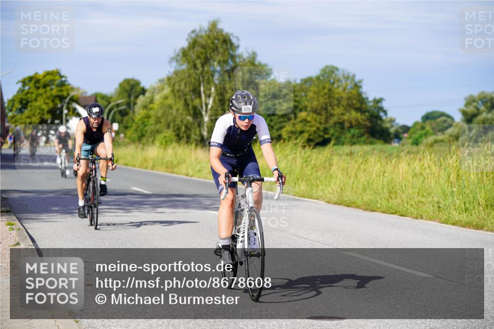 31.08.2025 - Elbe Triathlon Hamburg Michael Burmester http://msf.ph/oto/8678608 31.08.2025 10:35:52 Radfahren 921, 923, 930, 1005, 1064, 1125, 1186, 1237 meine-sportfotos.de
