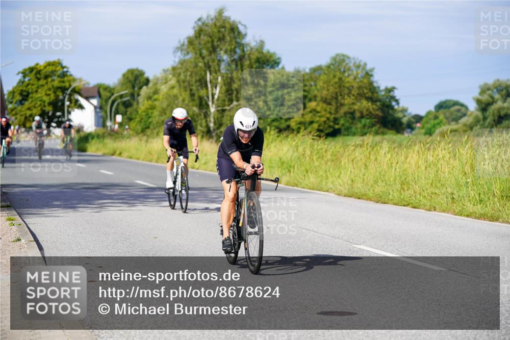 31.08.2025 - Elbe Triathlon Hamburg Michael Burmester http://msf.ph/oto/8678624 31.08.2025 10:35:54 Radfahren 760, 911, 921, 923, 930, 1005, 1064, 1125, 1229, 1237 meine-sportfotos.de
